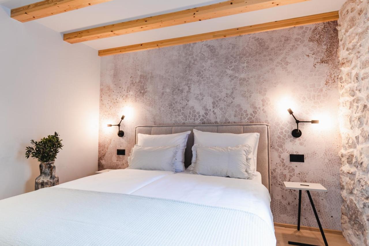 Amoretta Rooms 希贝尼克 外观 照片