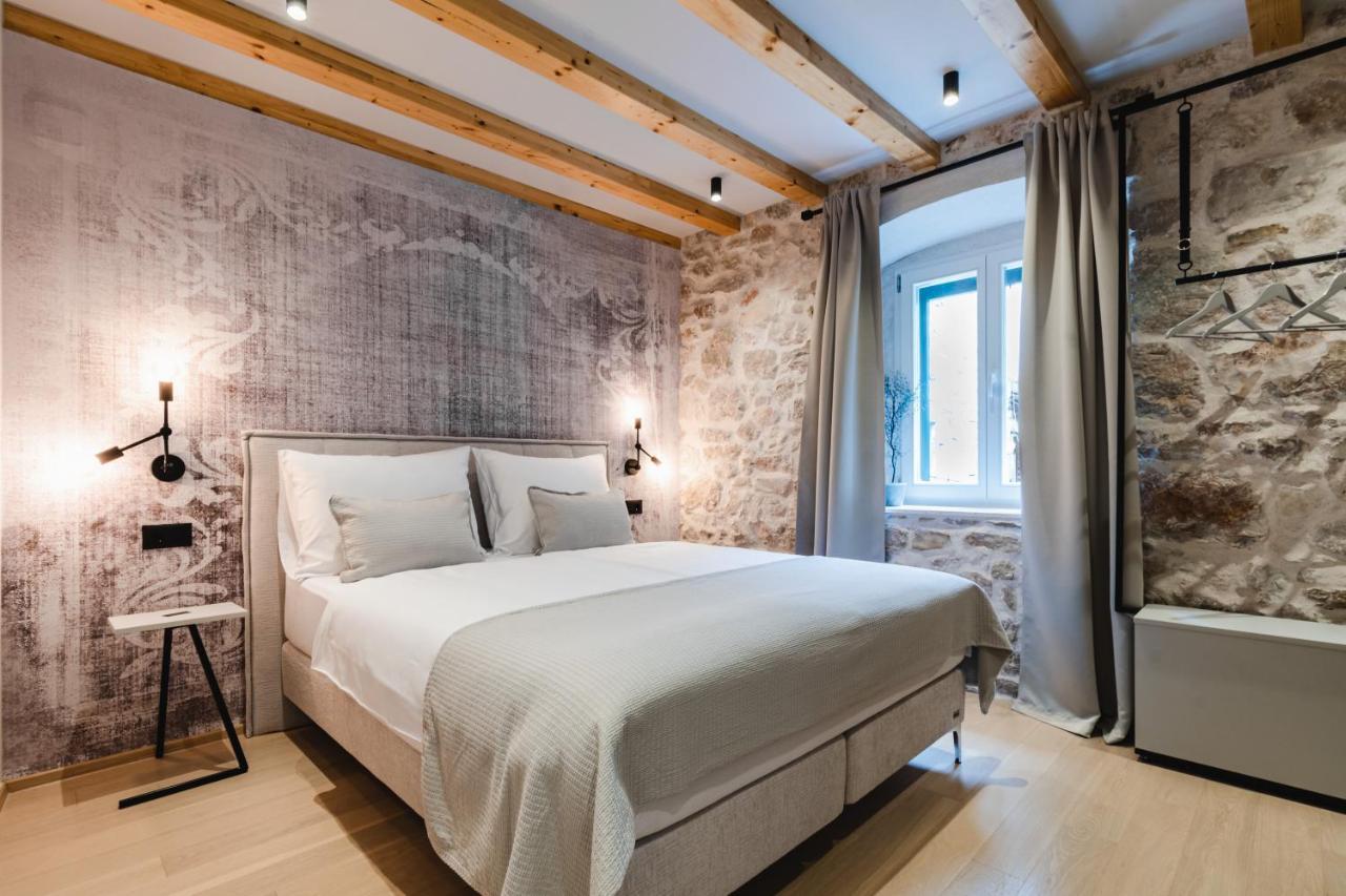 Amoretta Rooms 希贝尼克 外观 照片